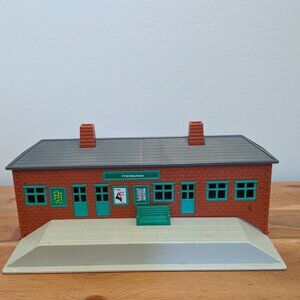 FFarquhar Station Building